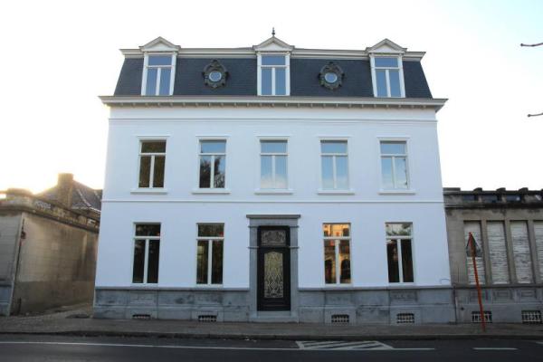La Peregrina - renovatie houten buitenschrijnwerk