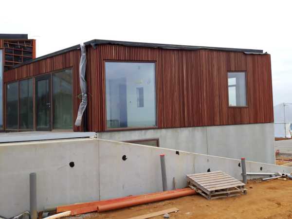 Sporthotel Ten Hotond met houten gevelbekleding
