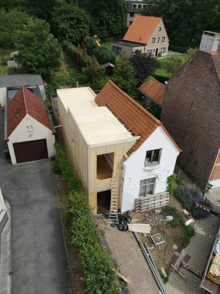 Houtmassiefbouw in CLT
